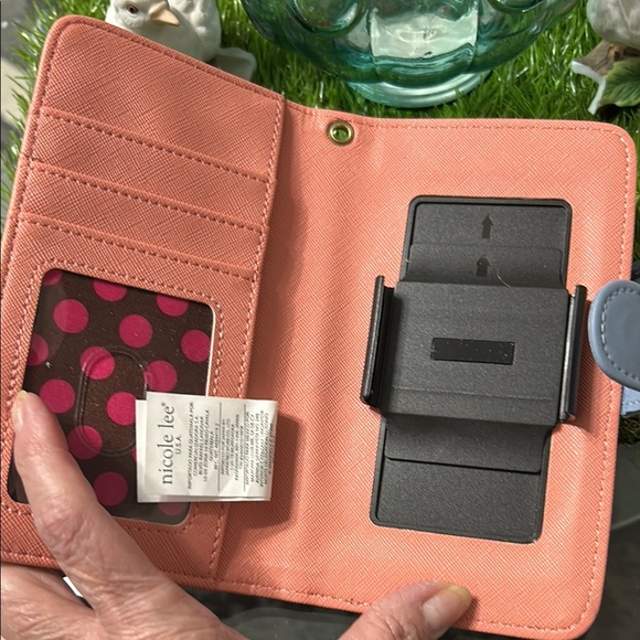 Nicole Lee Blue and Pink Phone Case Stylish Accessory - Picture 4 of 8